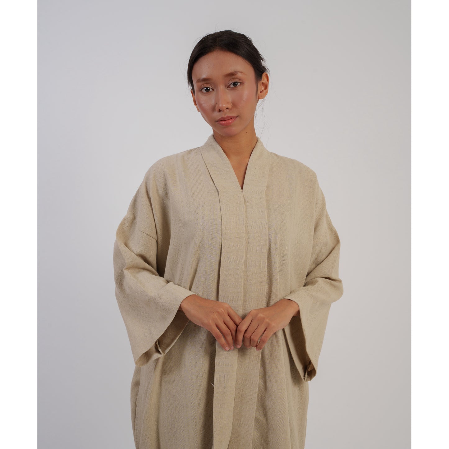 Miyabi Kebarung in Dots