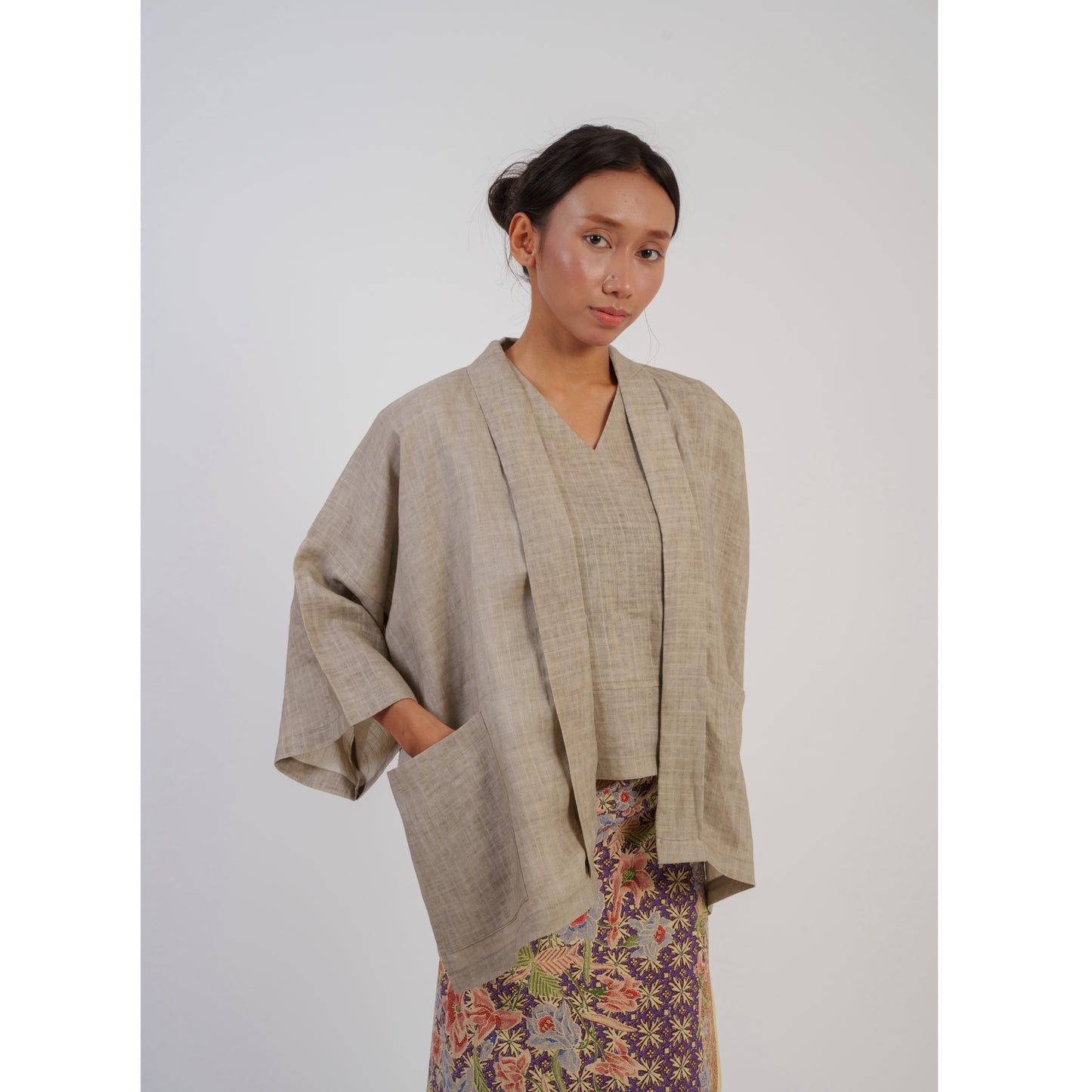 Mekar Kimono X Pithecanthropus Bali Set in Grey