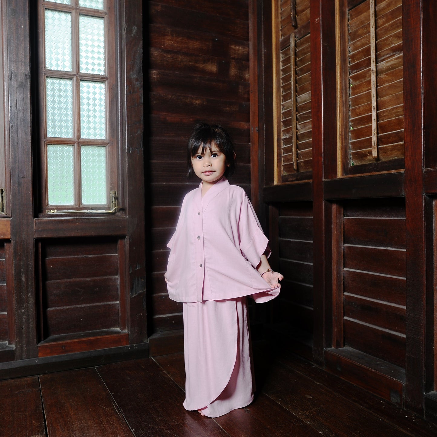 Puspa Girl Kebaya Set in Pink