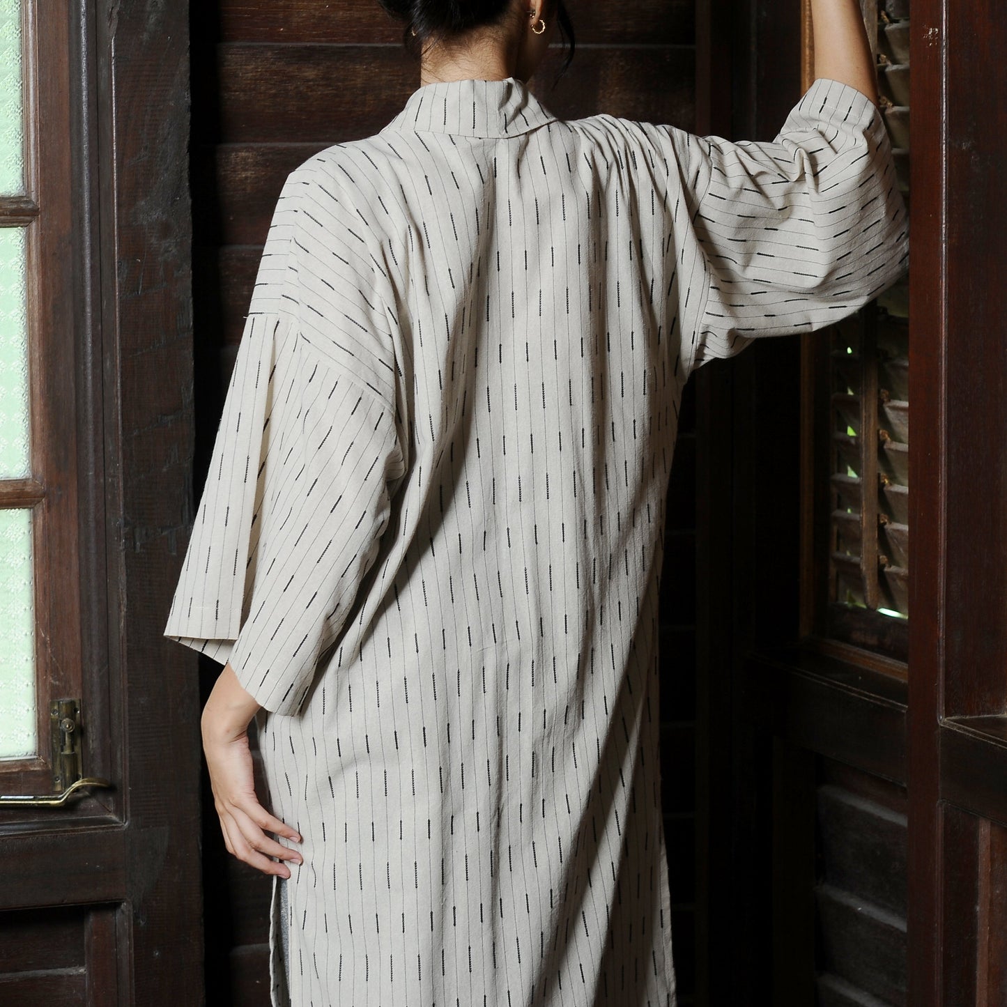 Renjana Kebarung Top in Ivory