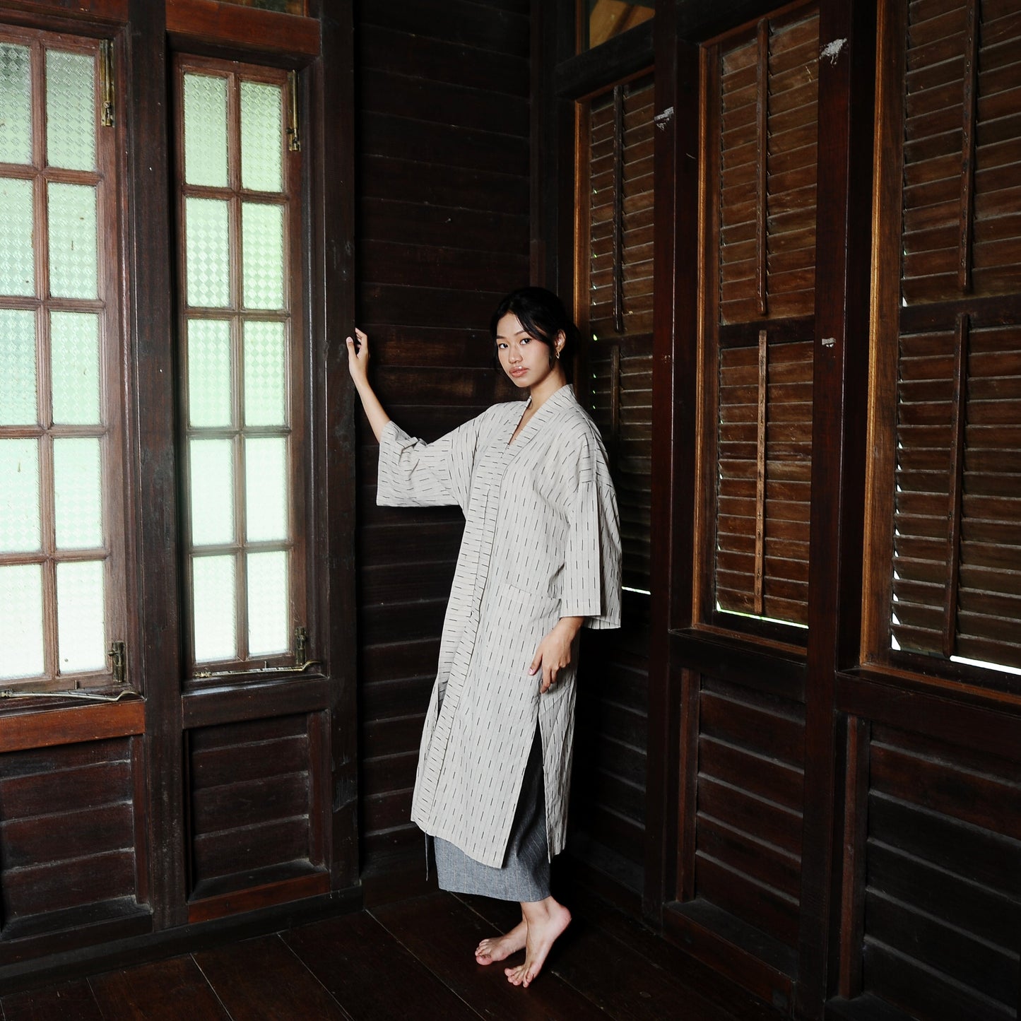 Renjana Kebarung Top in Ivory