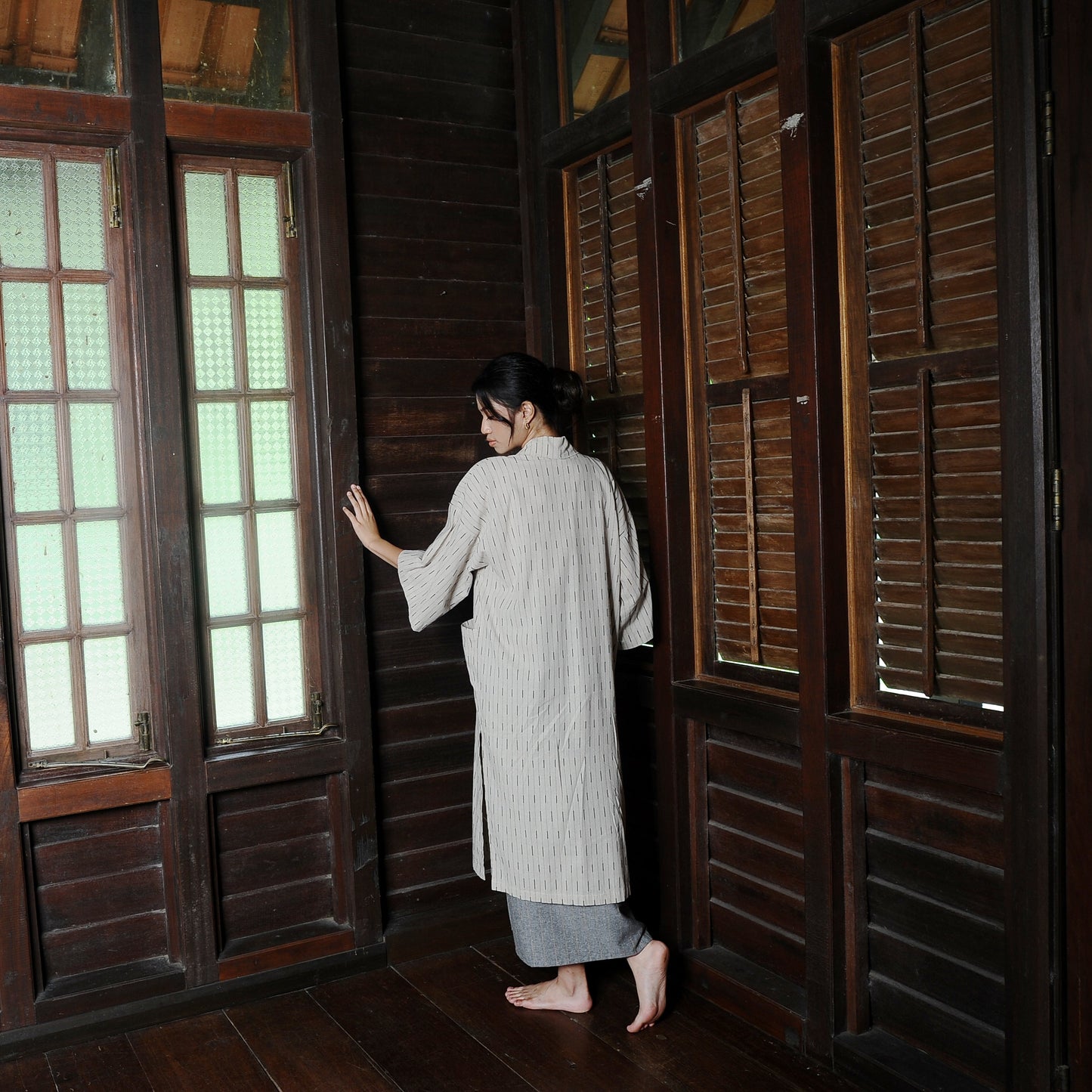 Renjana Kebarung Top in Ivory