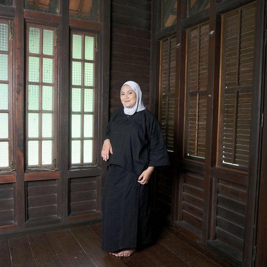 Nirmala Boxy Set in Black