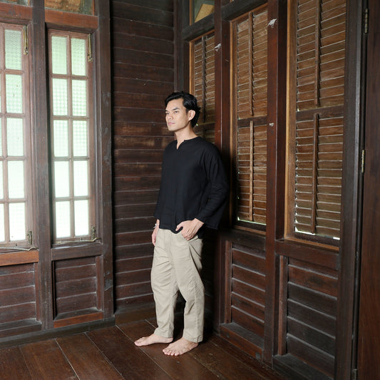Sukma Top in Black