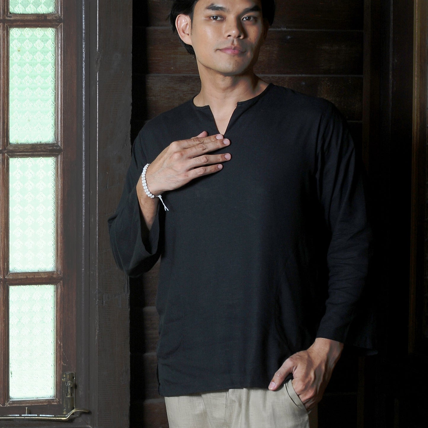 Sukma Top in Black