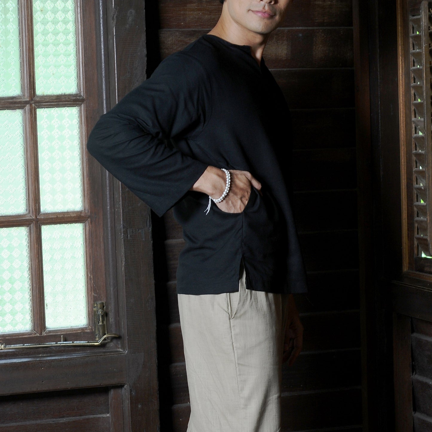 Sukma Top in Black