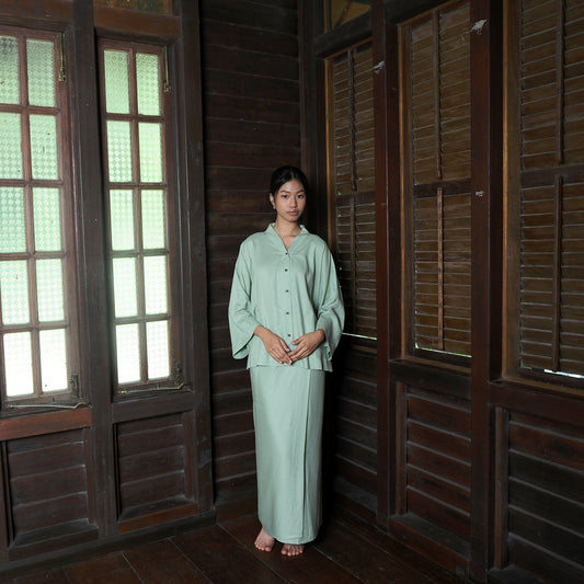 Kirana Boxy Kebaya in Sage Green