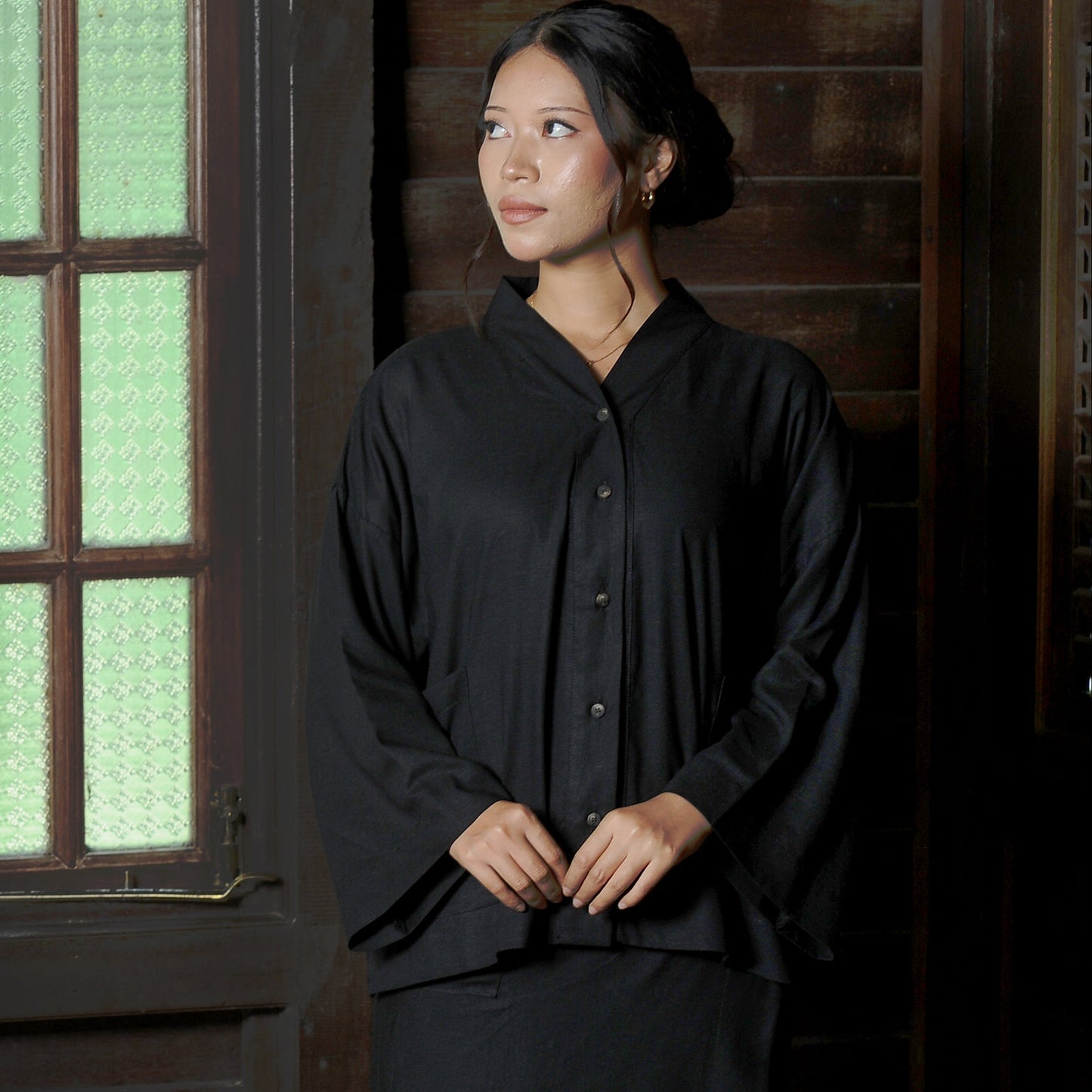 Kirana Boxy Kebaya in Black
