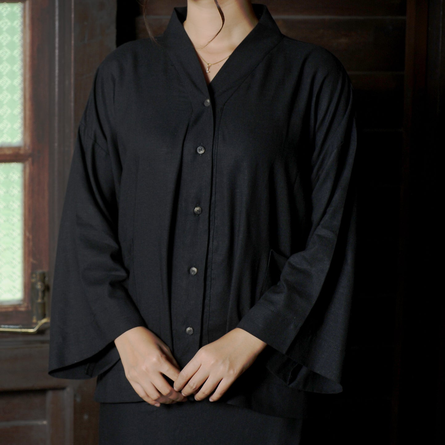 Kirana Boxy Kebaya in Black