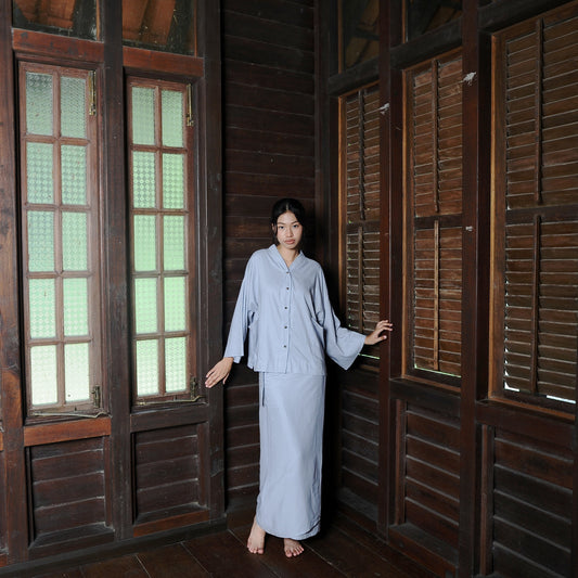Kirana Boxy Kebaya in Blue