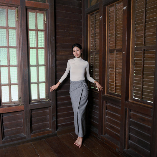 Cendayam Pareo in Striped Grey