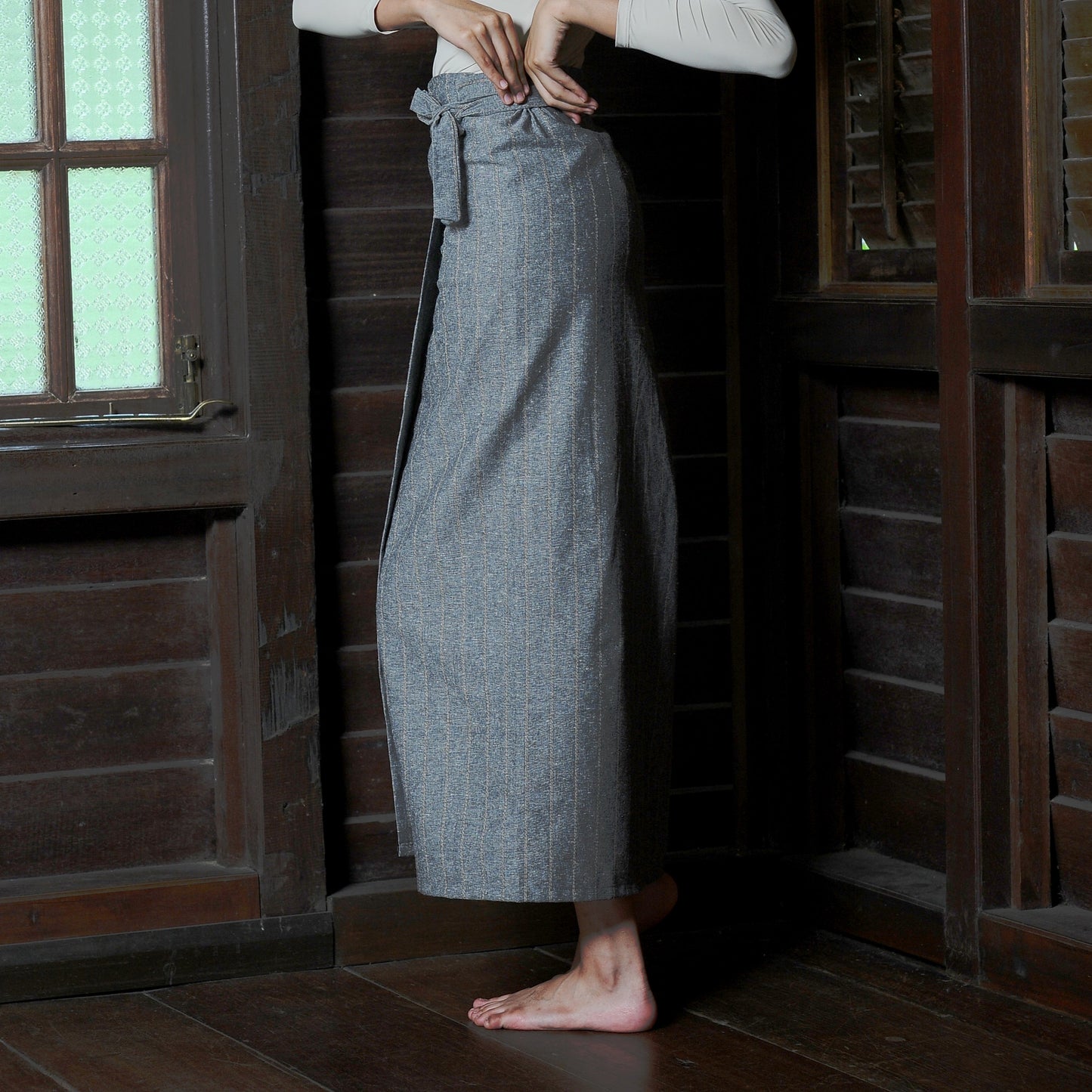 Cendayam Pareo in Striped Grey