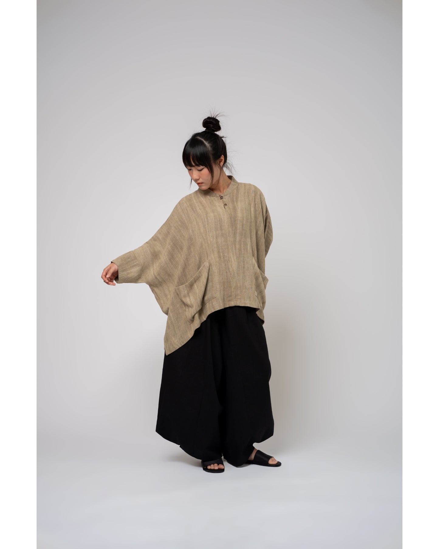 Kaguya Oversize Top In Tan