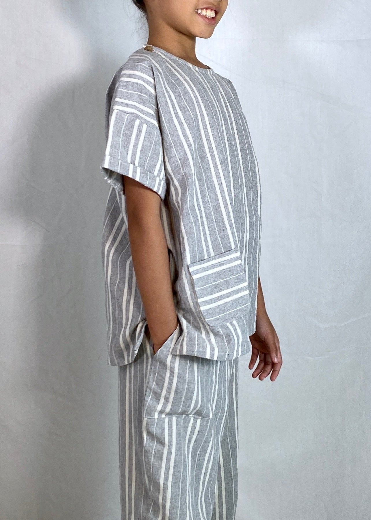 Riang Top In Striped Blue