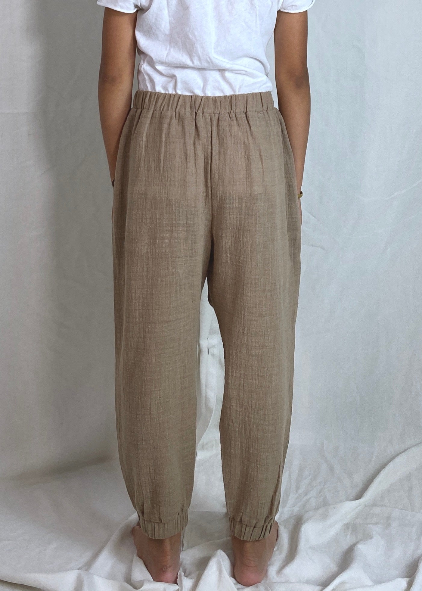 Riang Pants In Brown