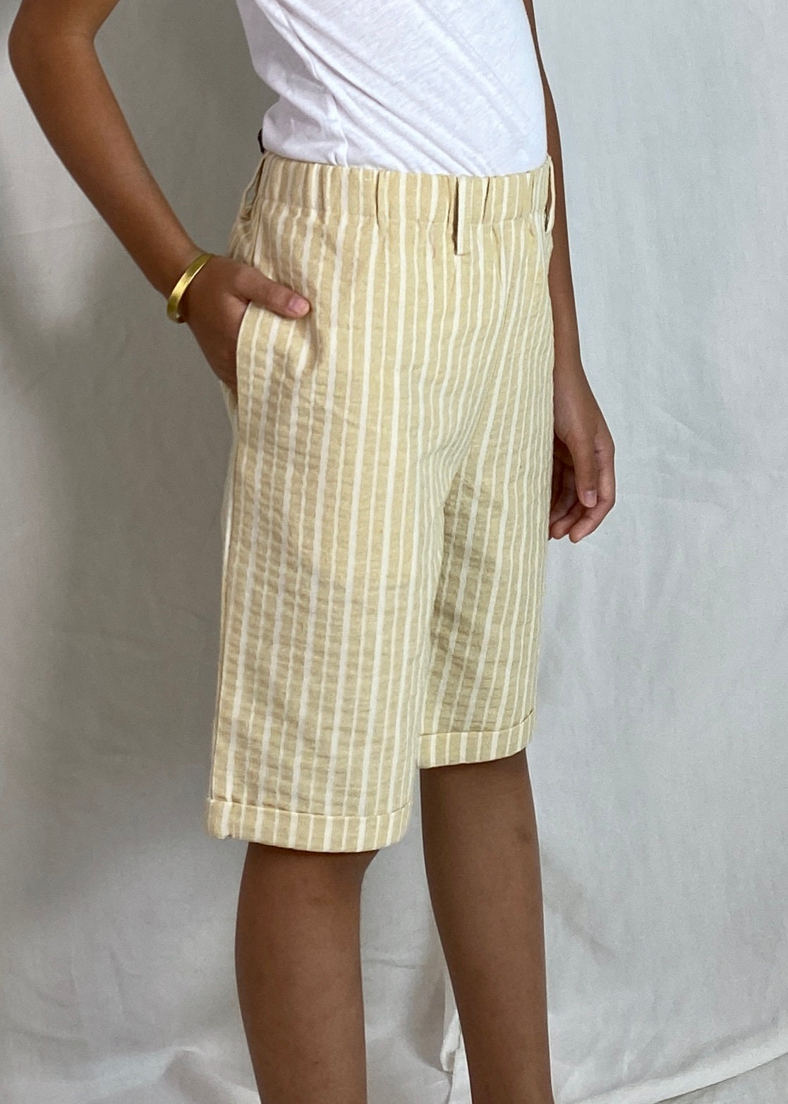 Ceria Shorts In Striped Yellow