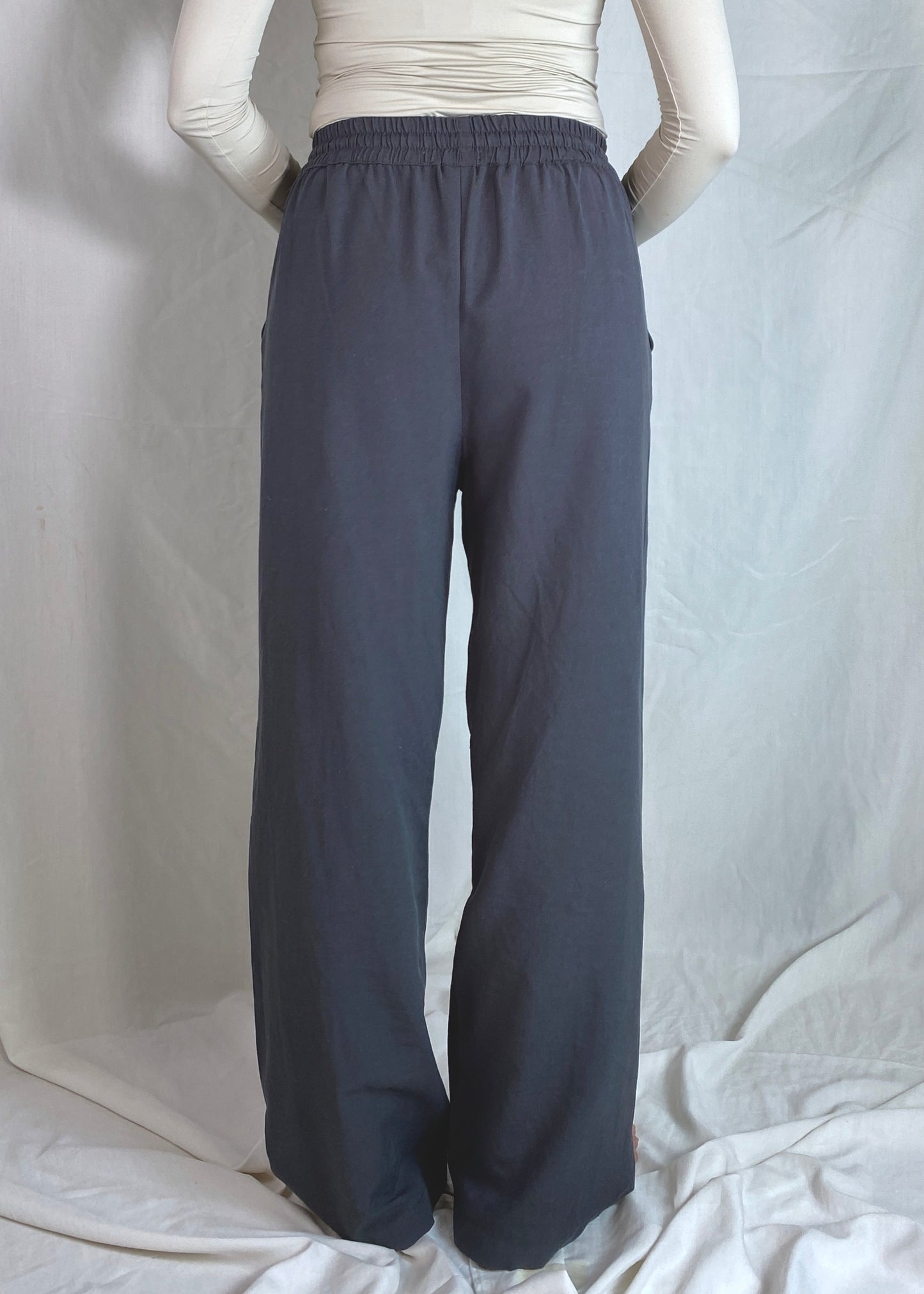 Gumbira Pants In Dark Grey