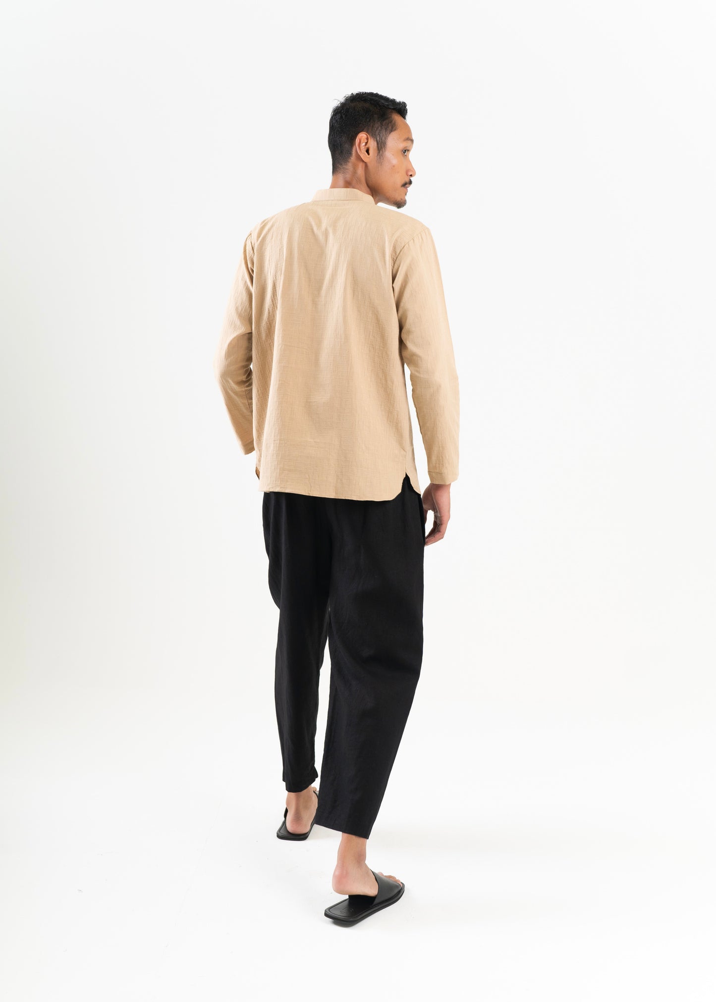 Aris Top In Khaki