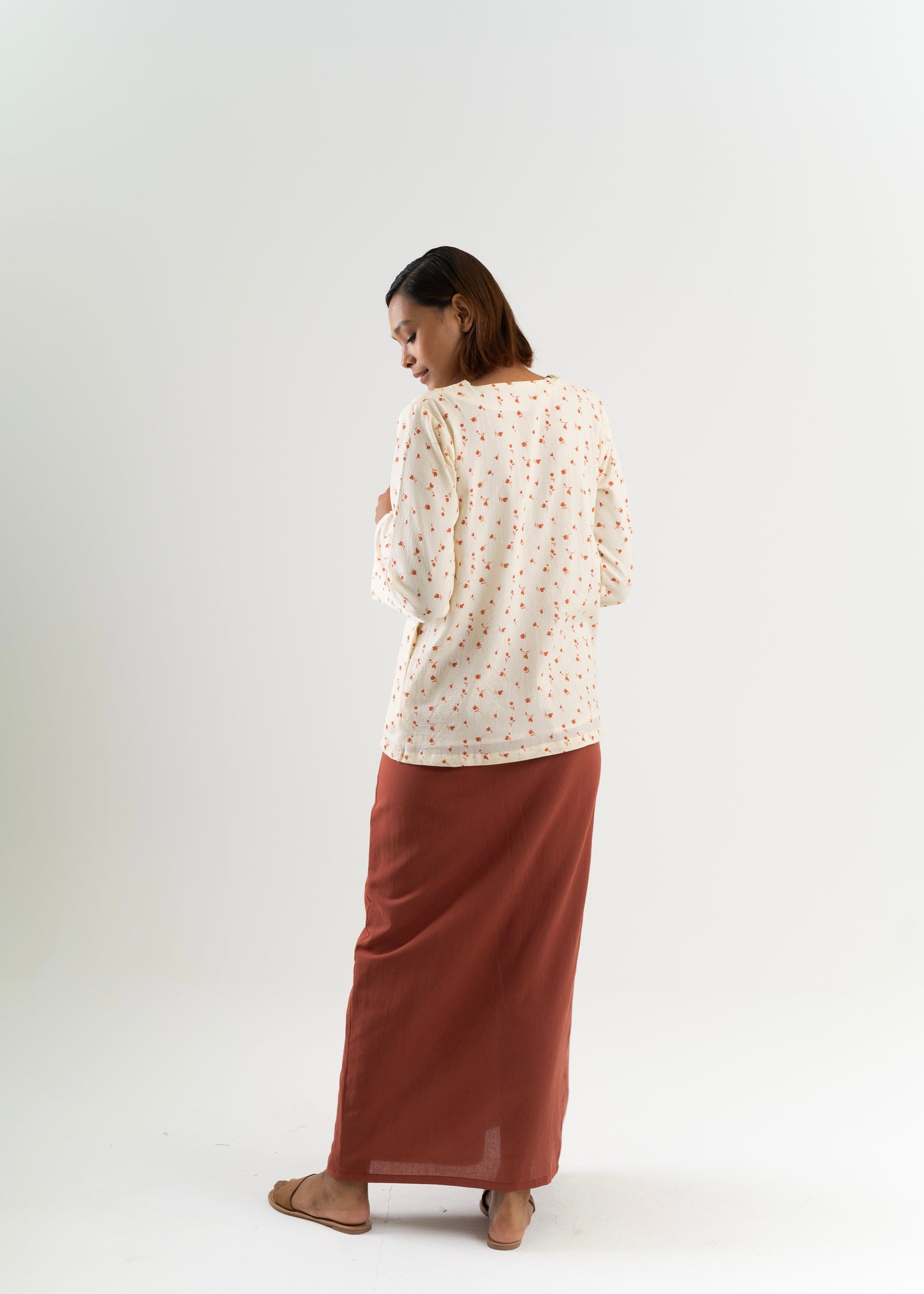Kurung Nur In Coral