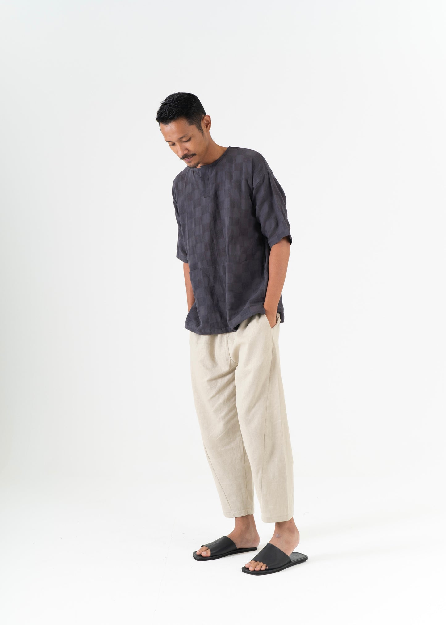 Fuad Top In Grey
