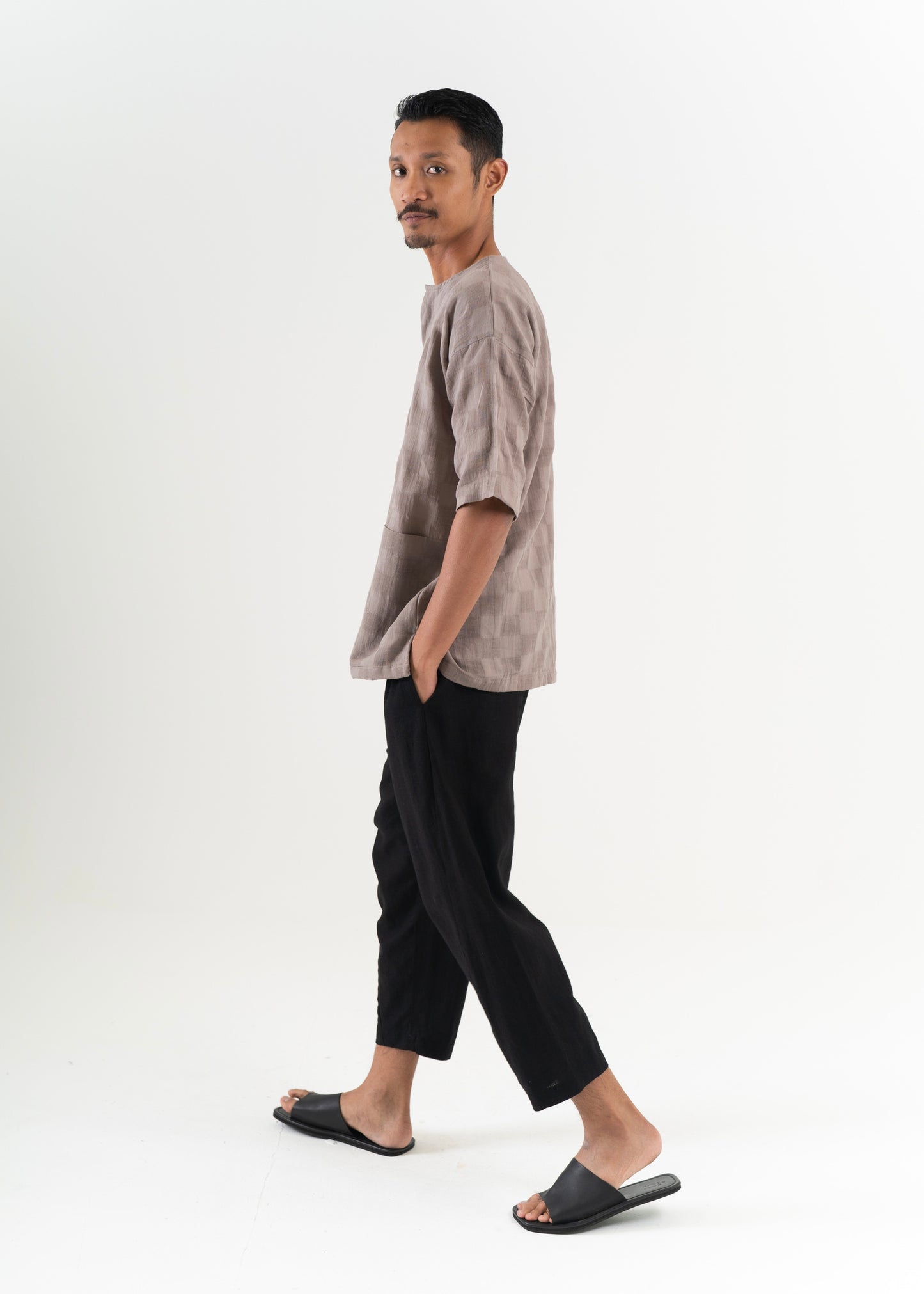 Fuad Top In Brown