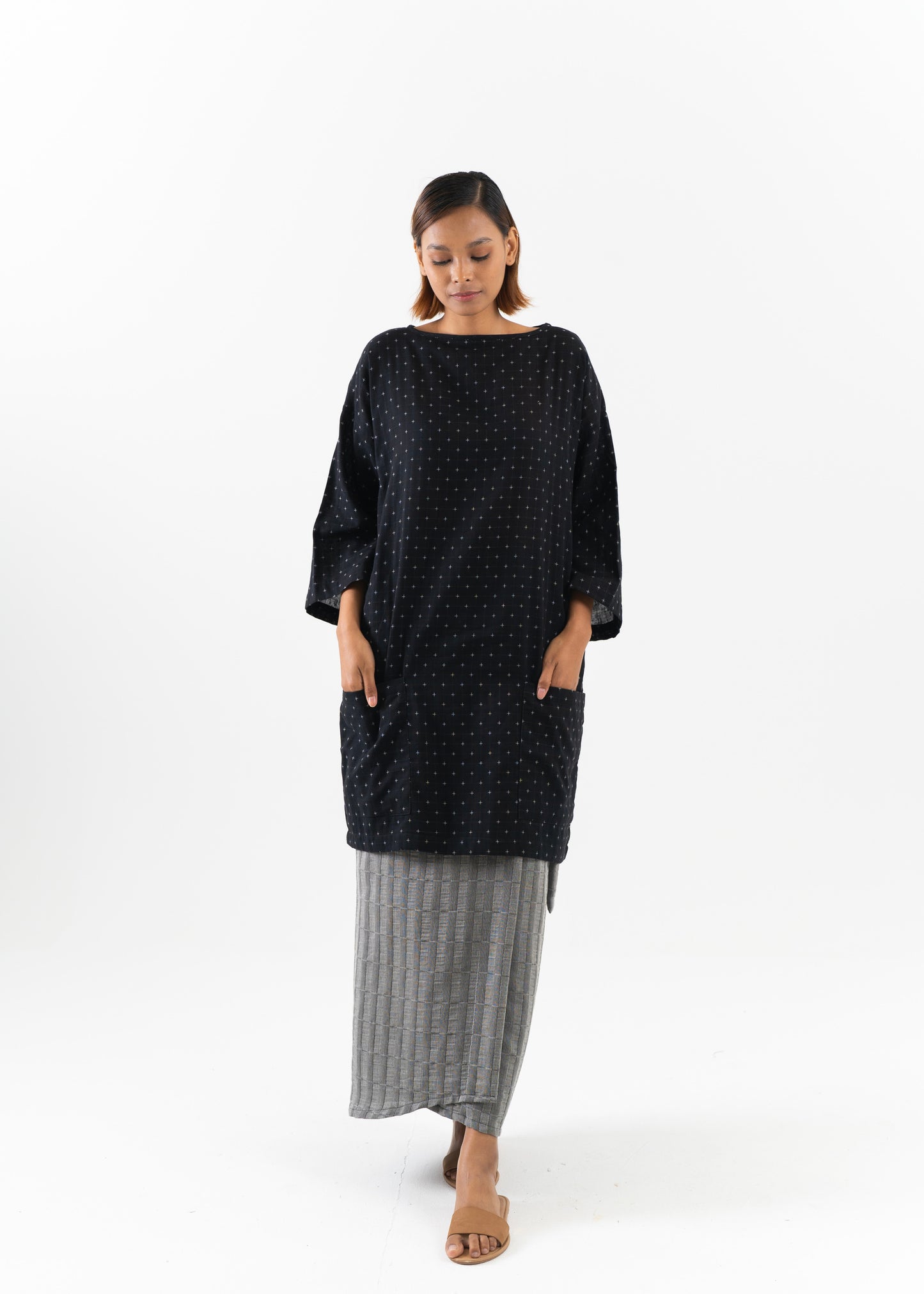 Kurung Nuha In Black