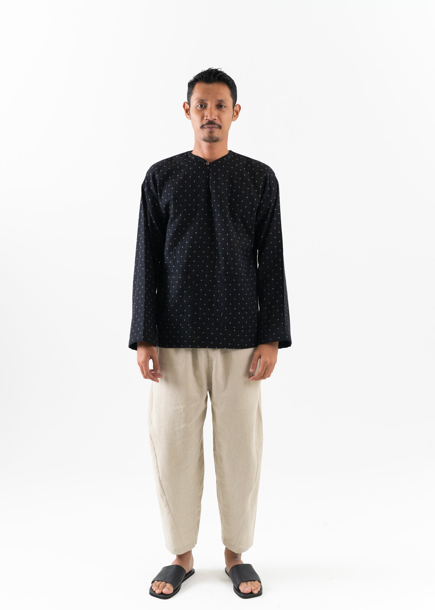 Anas Top In Black