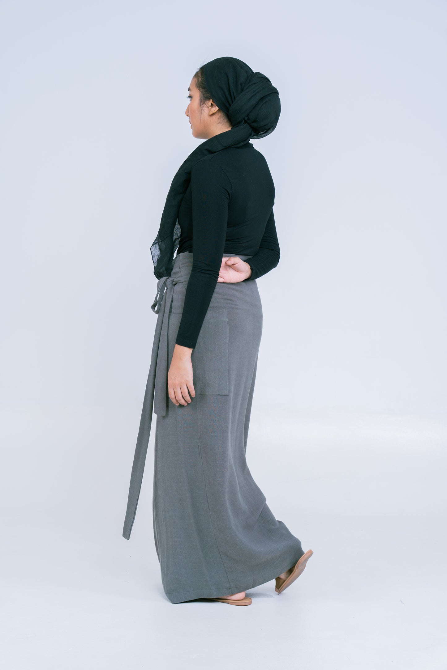 Besan Pareo In Olive