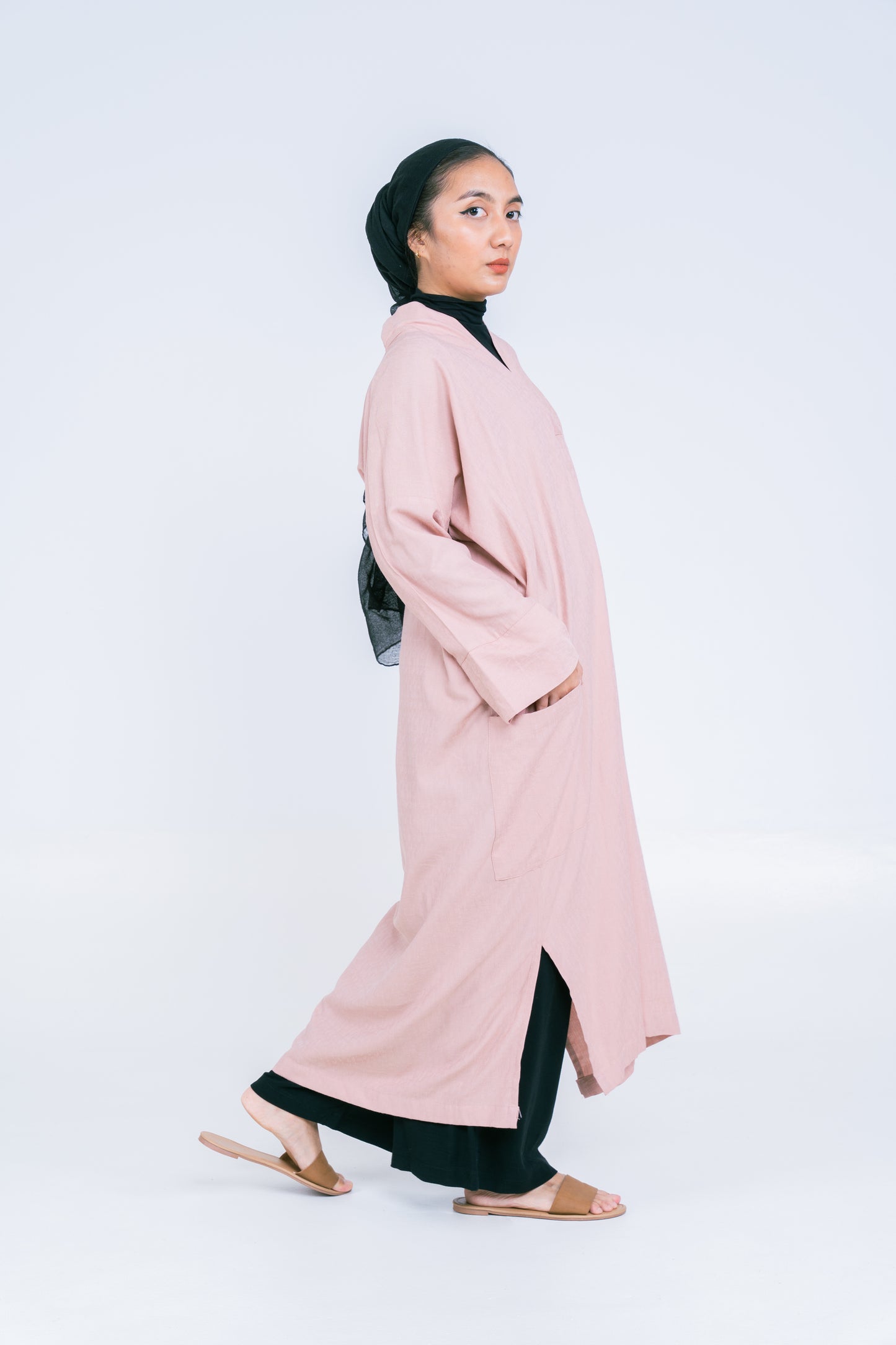 Nenek Dress In Pink Guava