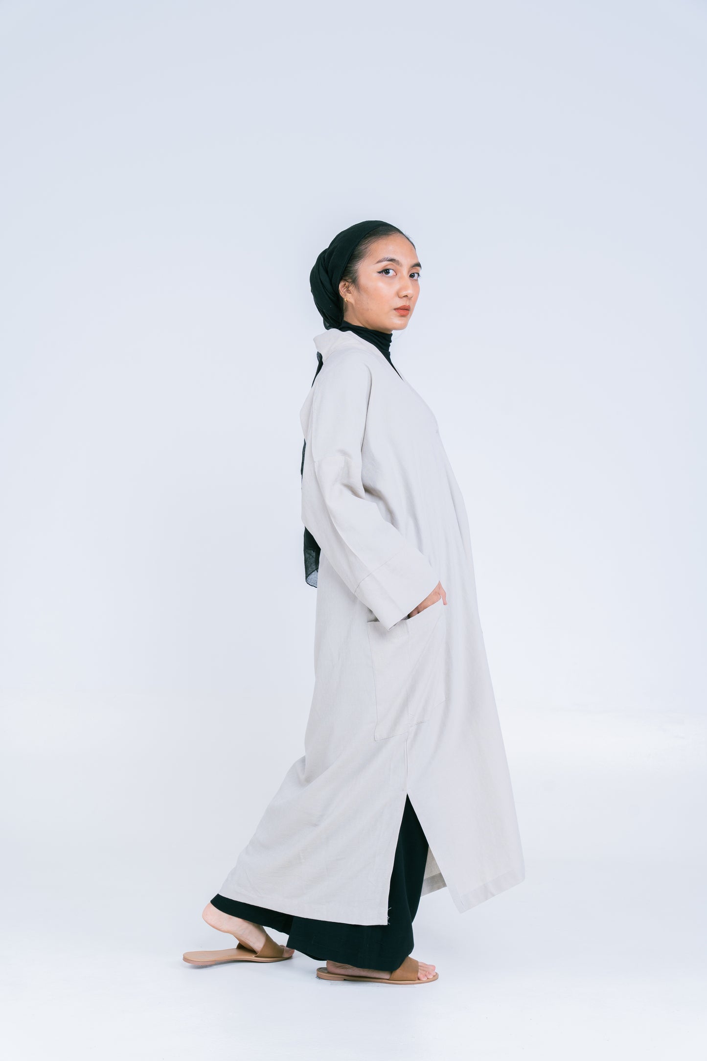 Nenek Dress In Grey