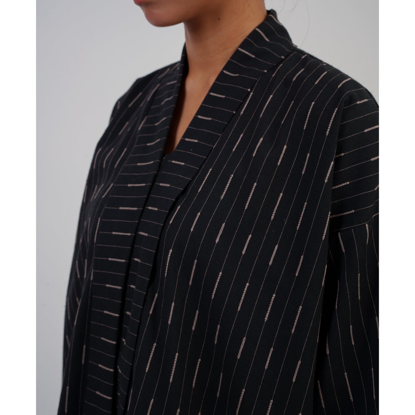 Renjana Kebarung Top in Black