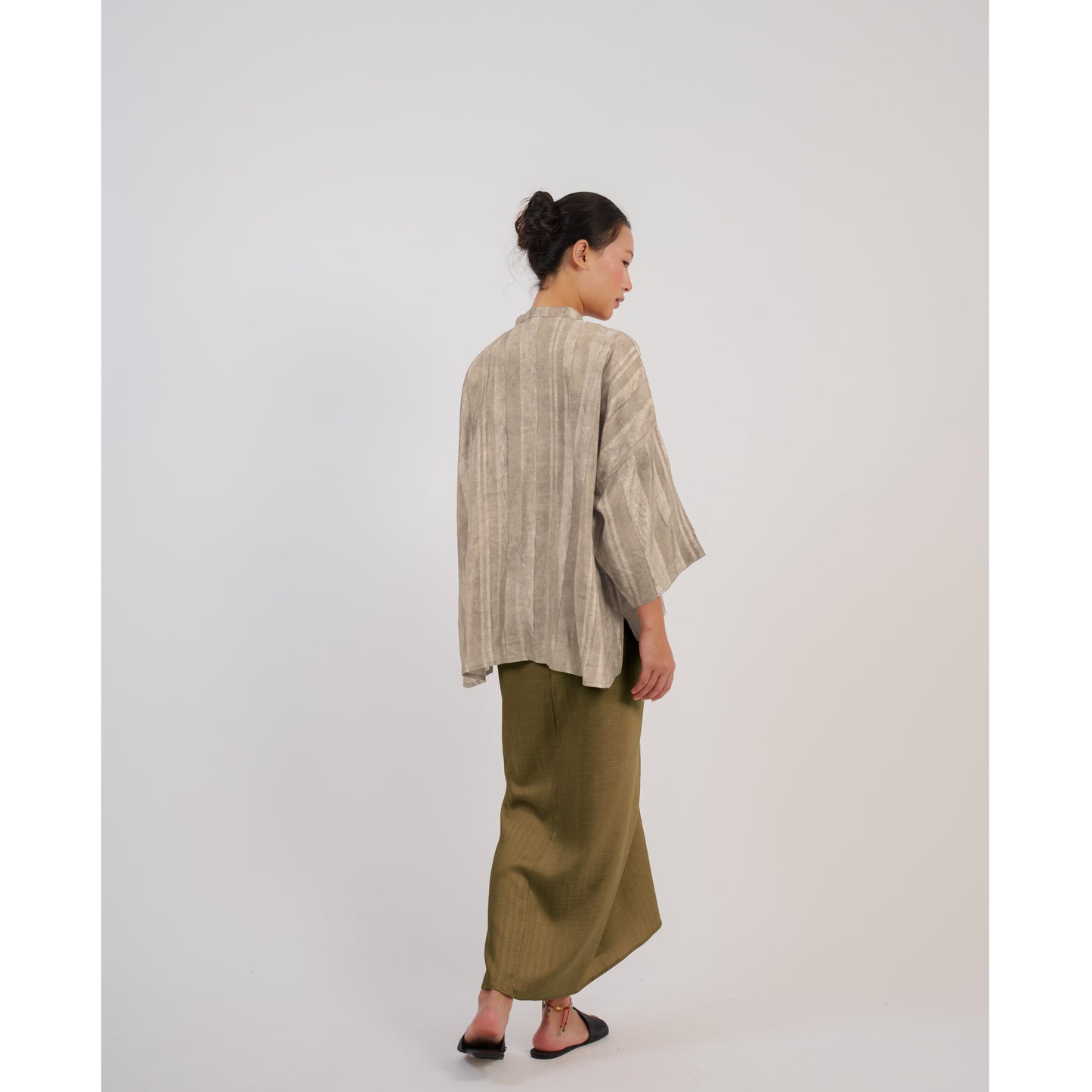 Tsuki Boxy Kurung Kedah in Ash