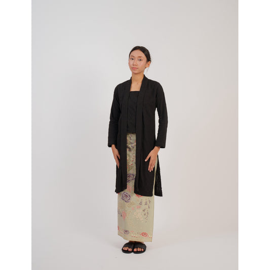 Mayang Kebaya X Pithecontropus Bali Set in Black
