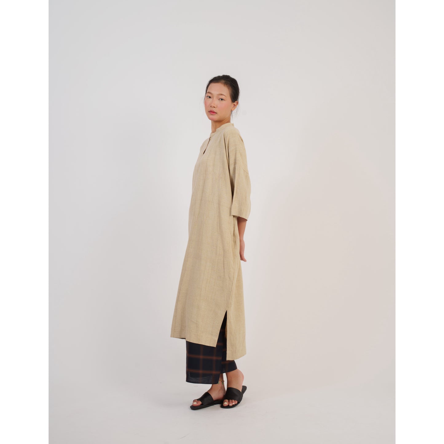 Nami Kurung Panjang Set in Ivory