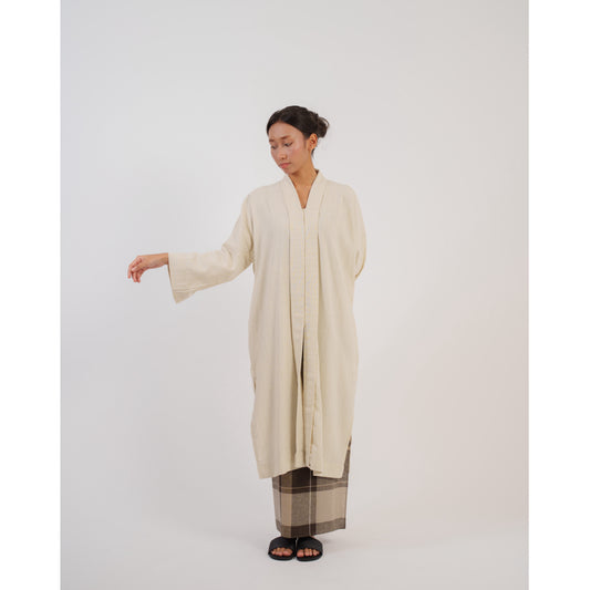 Miyabi Kebarung in Stripes