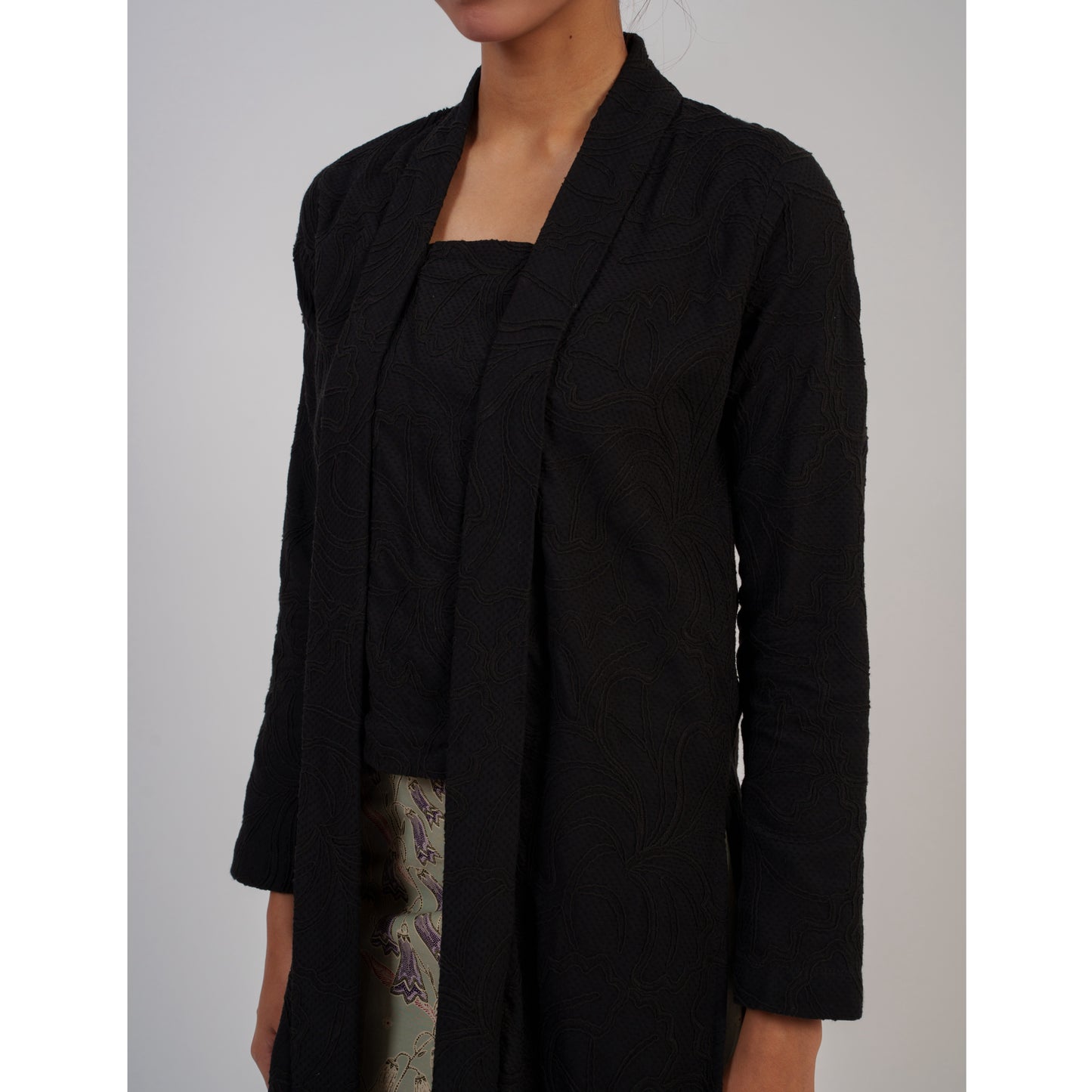 Mayang Kebaya X Pithecanthropus Bali Set in Black