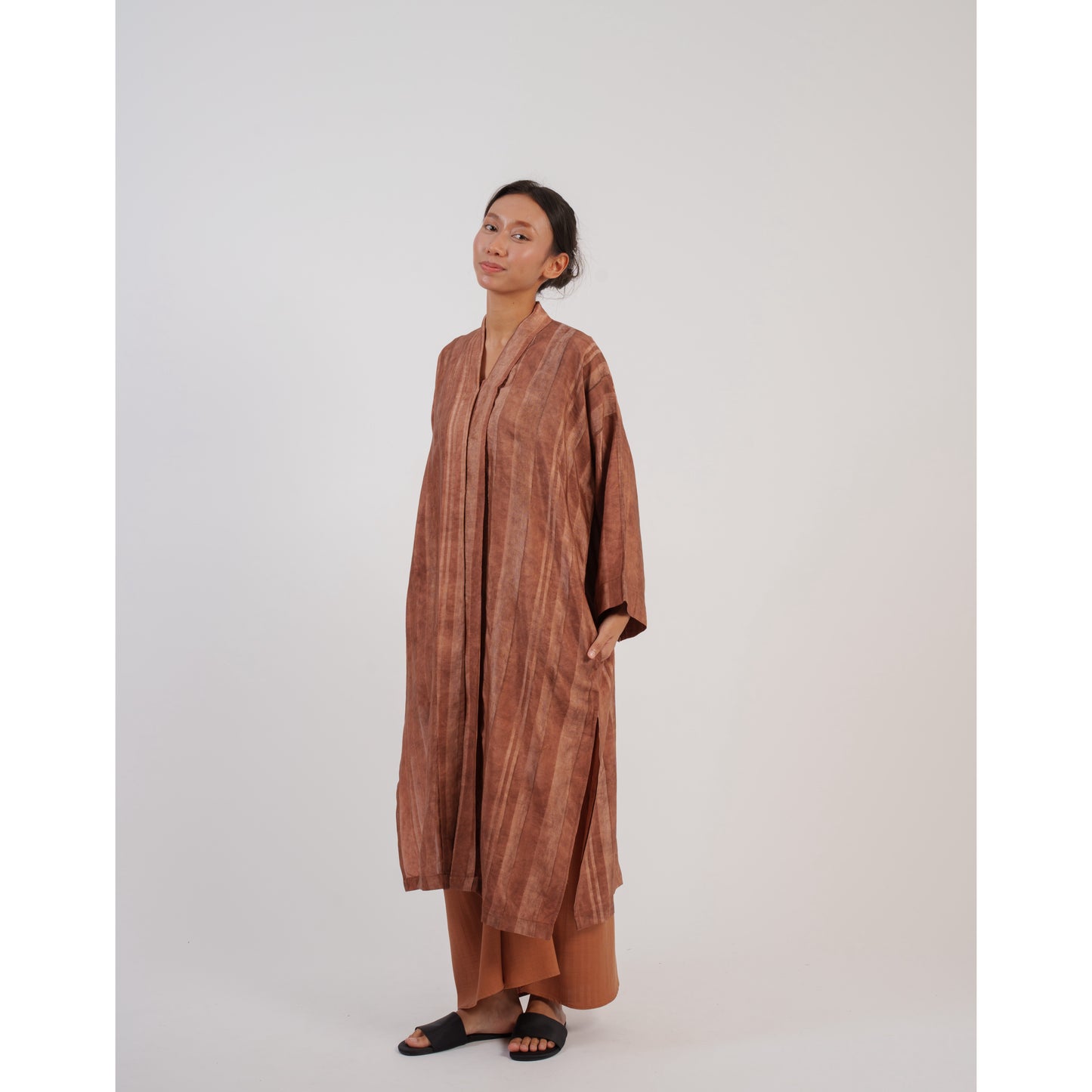 Sora Kebarung Set in Brown