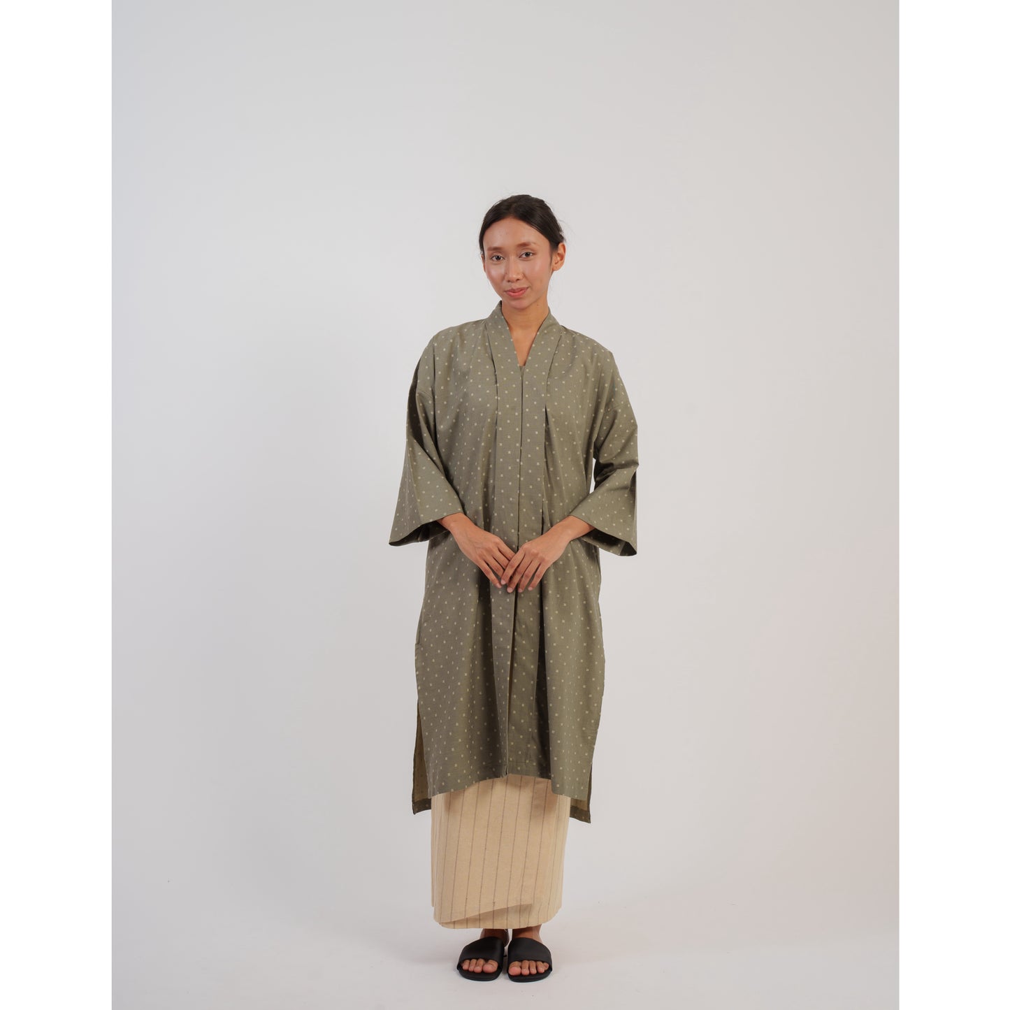 Sabi Kebarung Set in Green