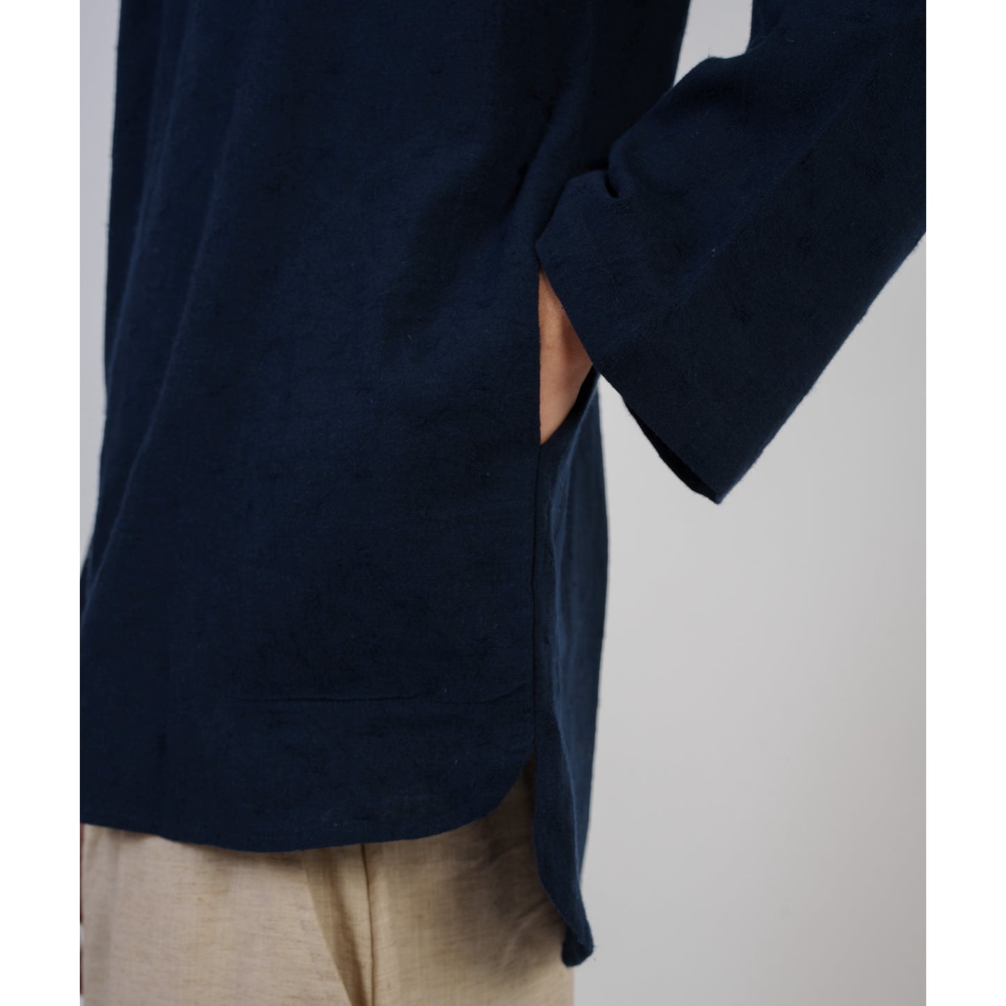 Haku Top In Dark Blue