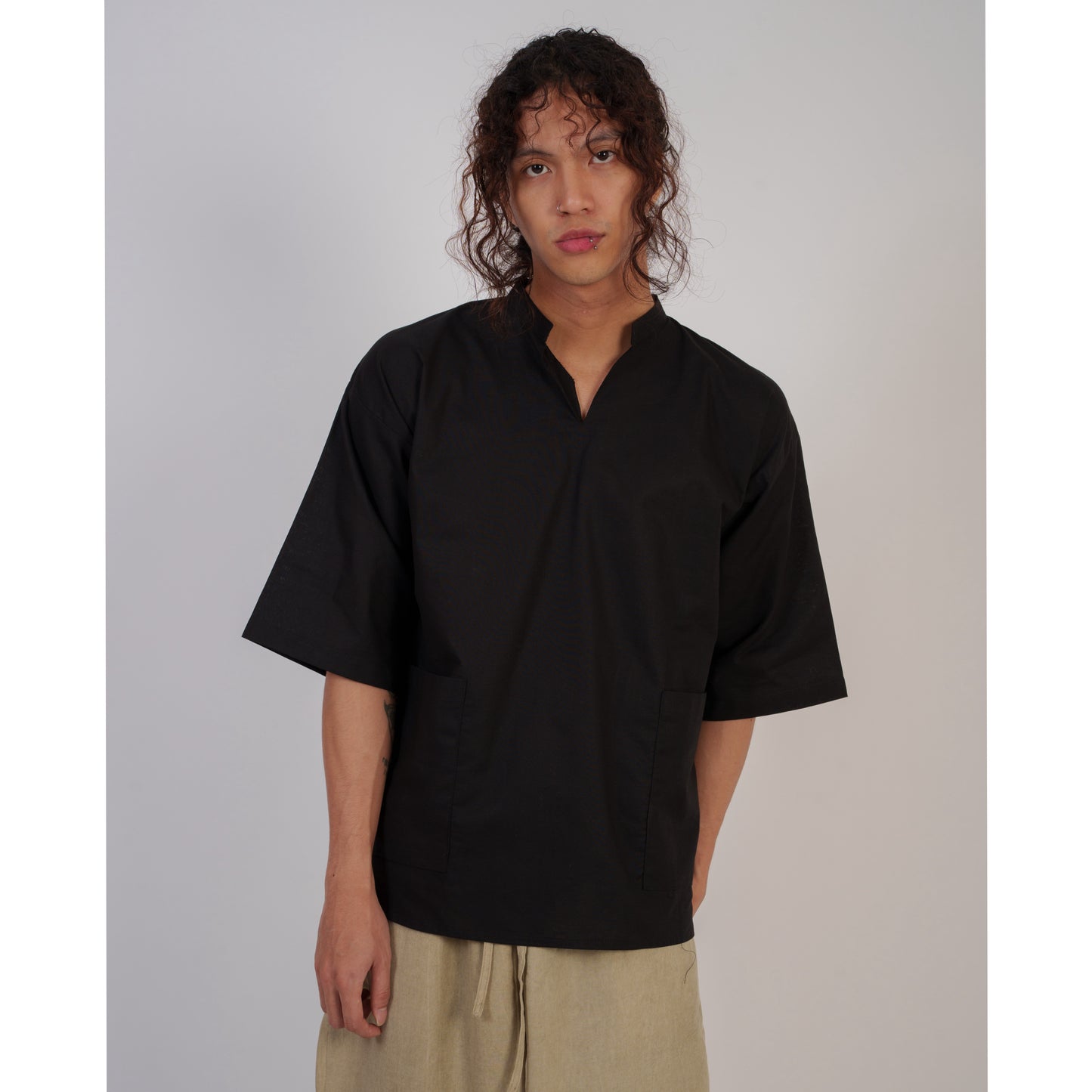 Niji Top In Black