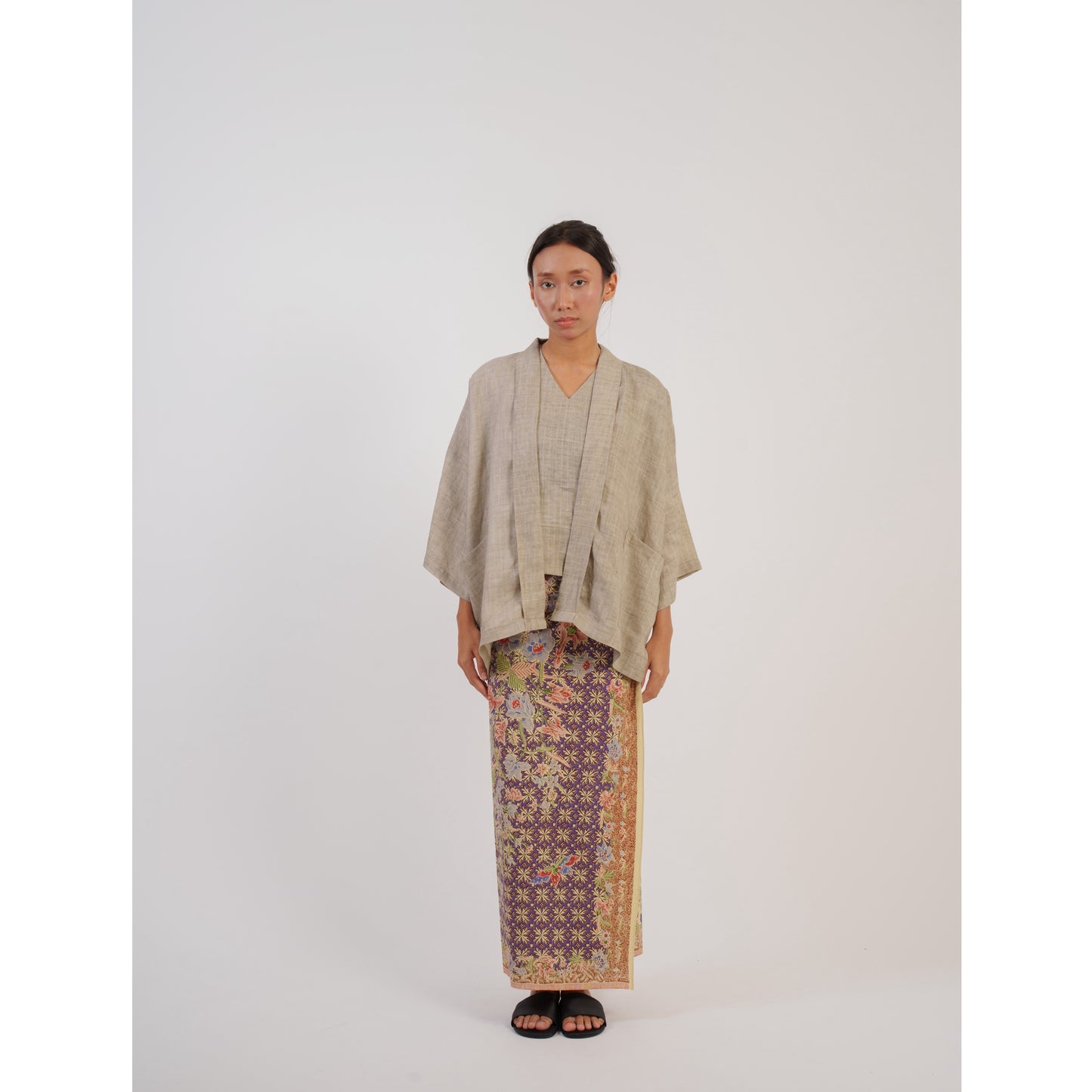 Mekar Kimono X Pithecanthropus Bali Set in Grey
