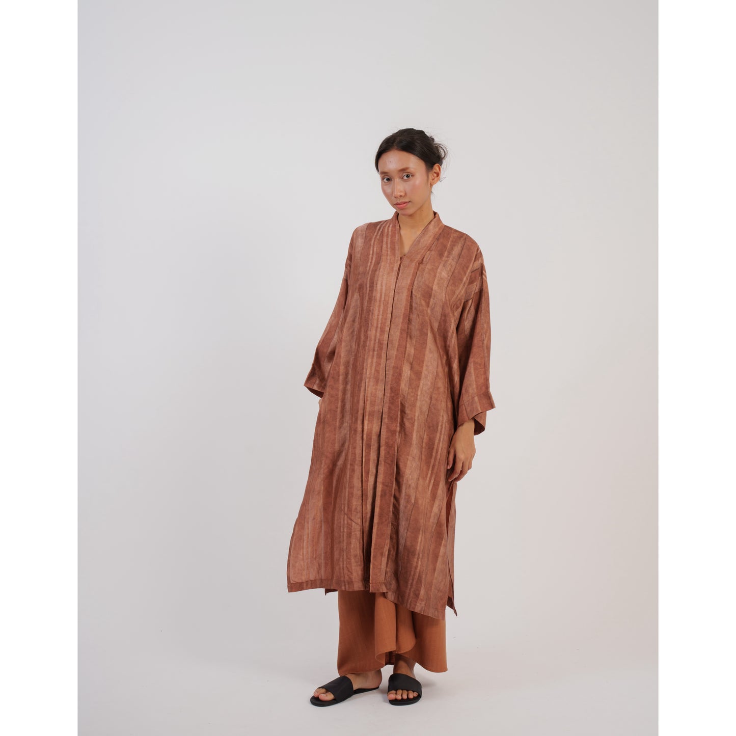 Sora Kebarung Set in Brown