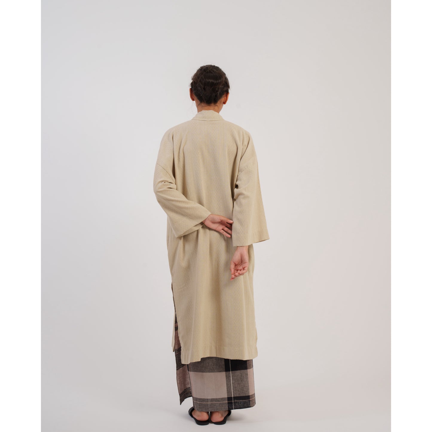 Miyabi Kebarung in Dots