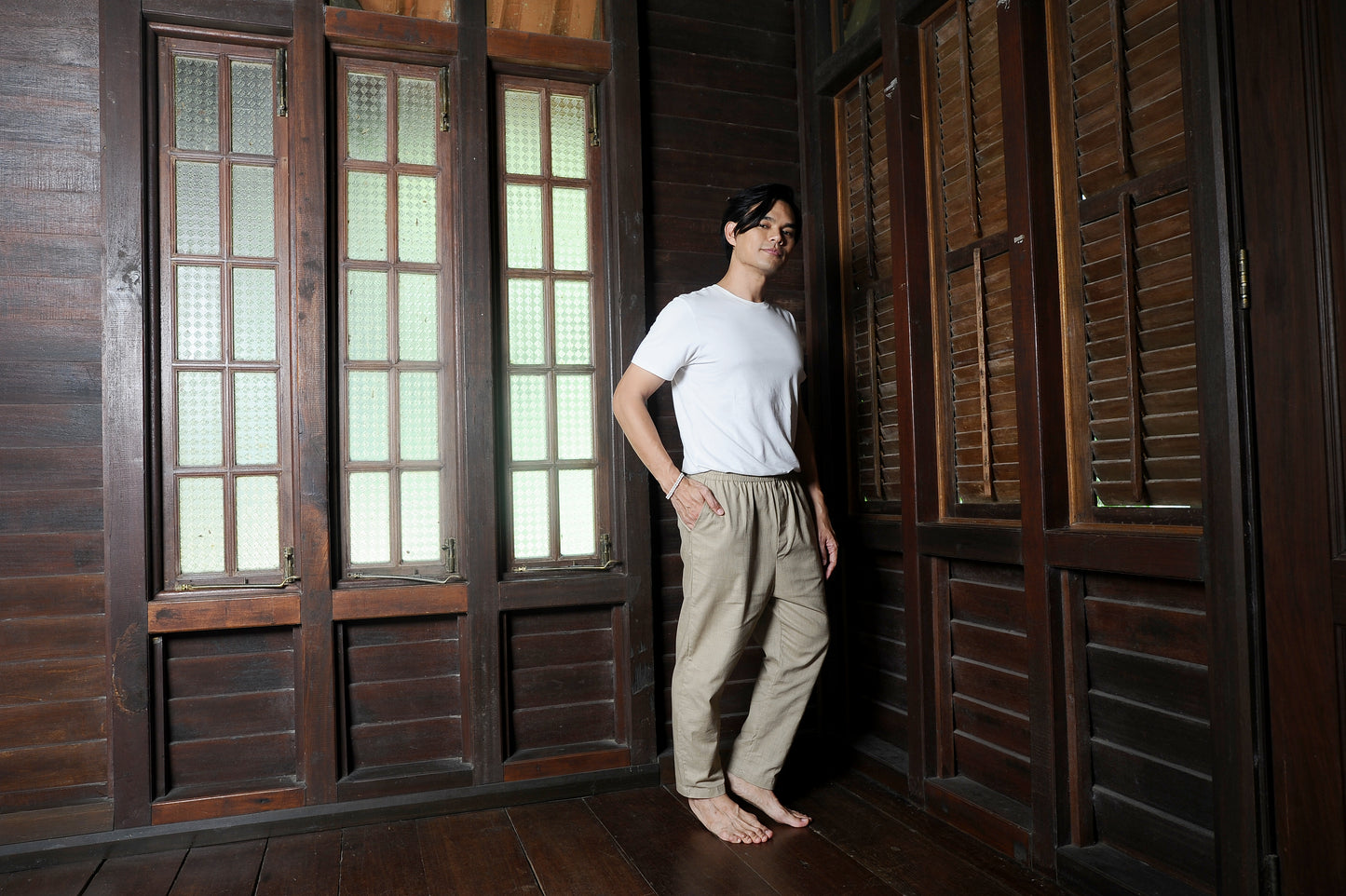 Takah Taper Pants in Taupe