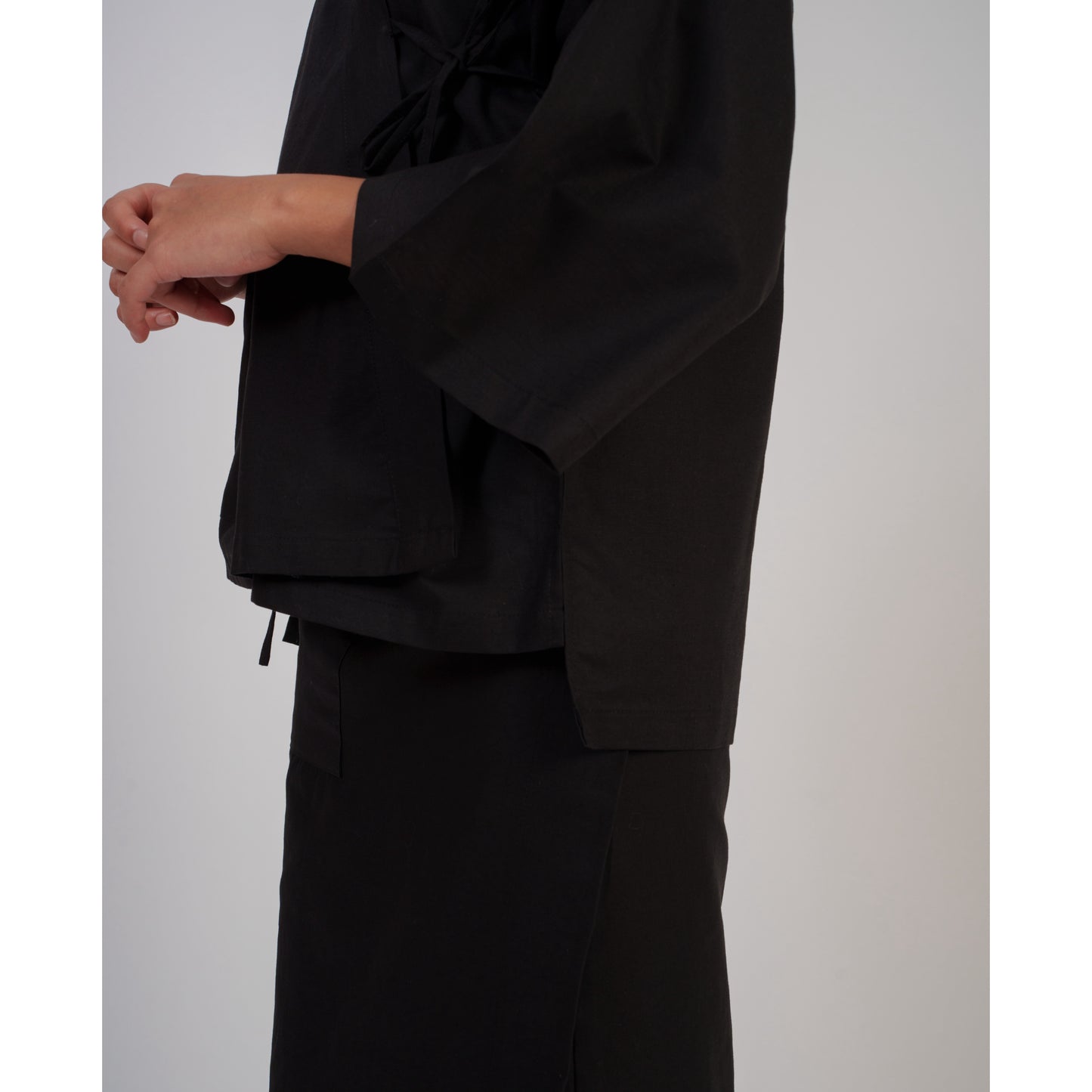 Kumo Kimono Set In Black