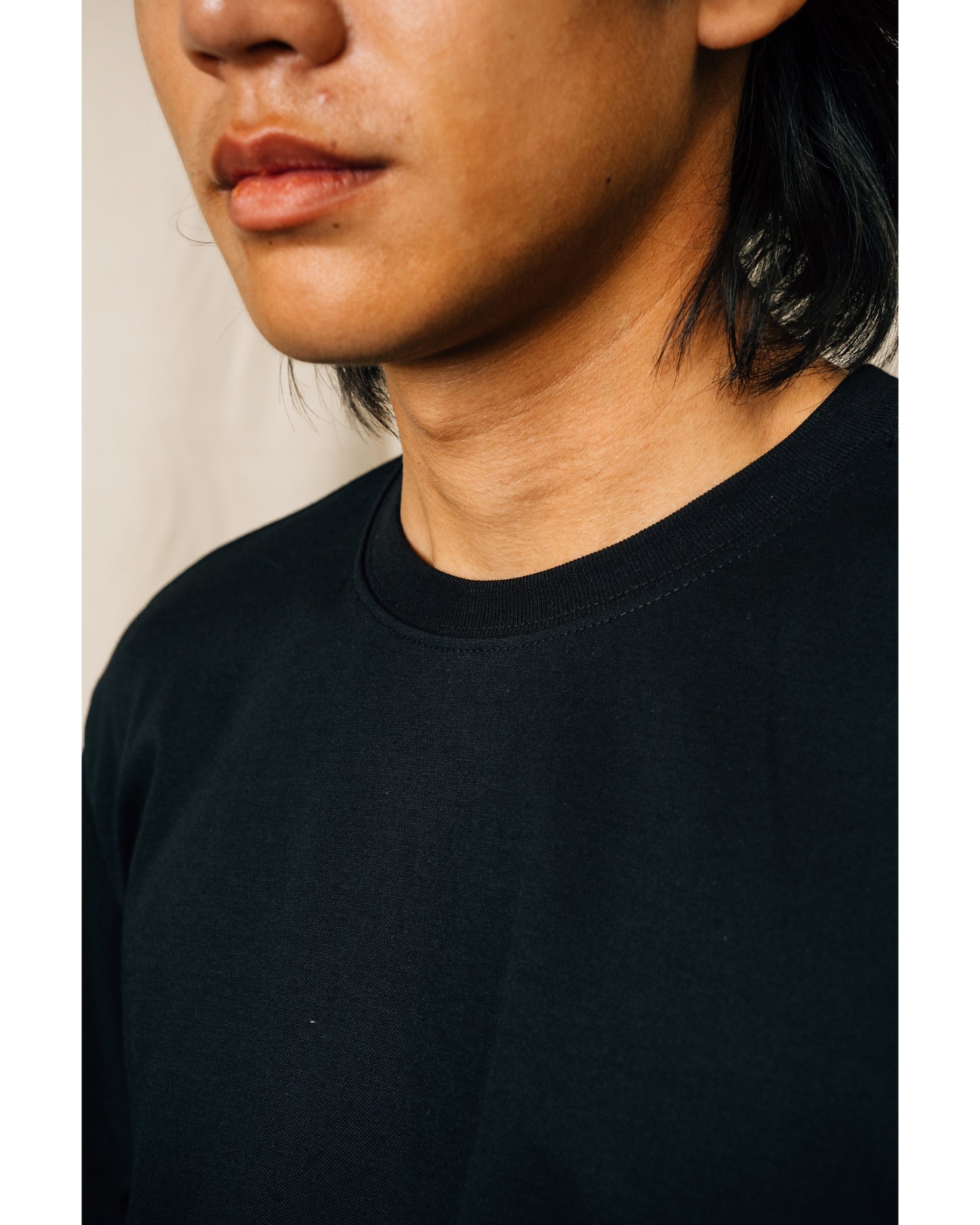 Pine Basic Top in Black