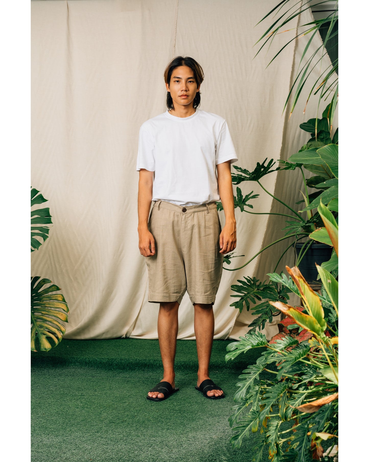 Oka Shorts in Brown