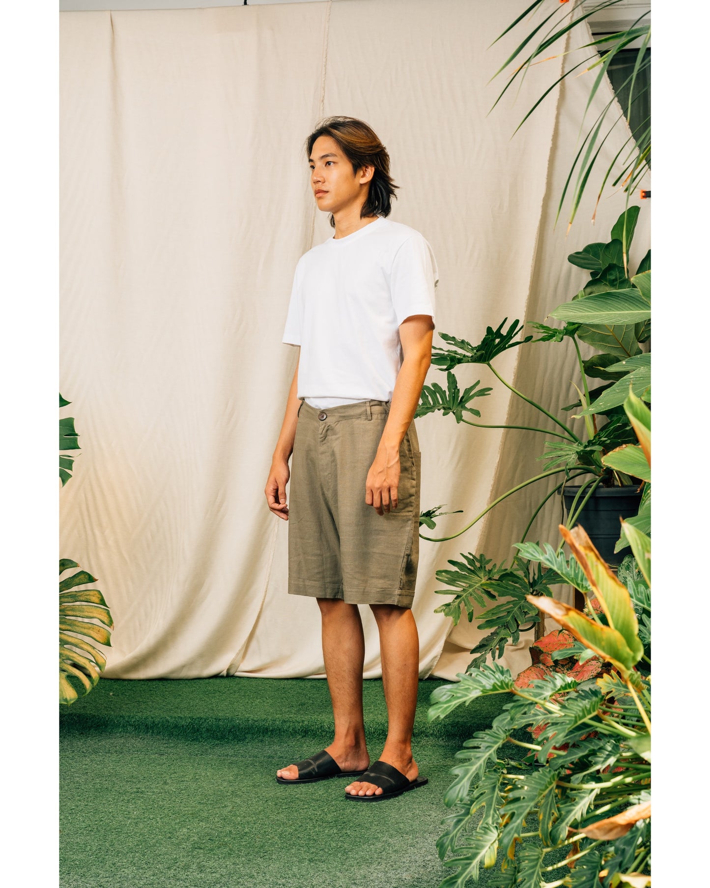 Oka Shorts in Olive