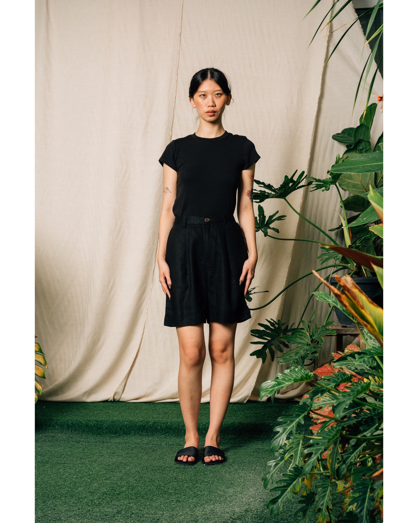 Kiri Shorts in Black