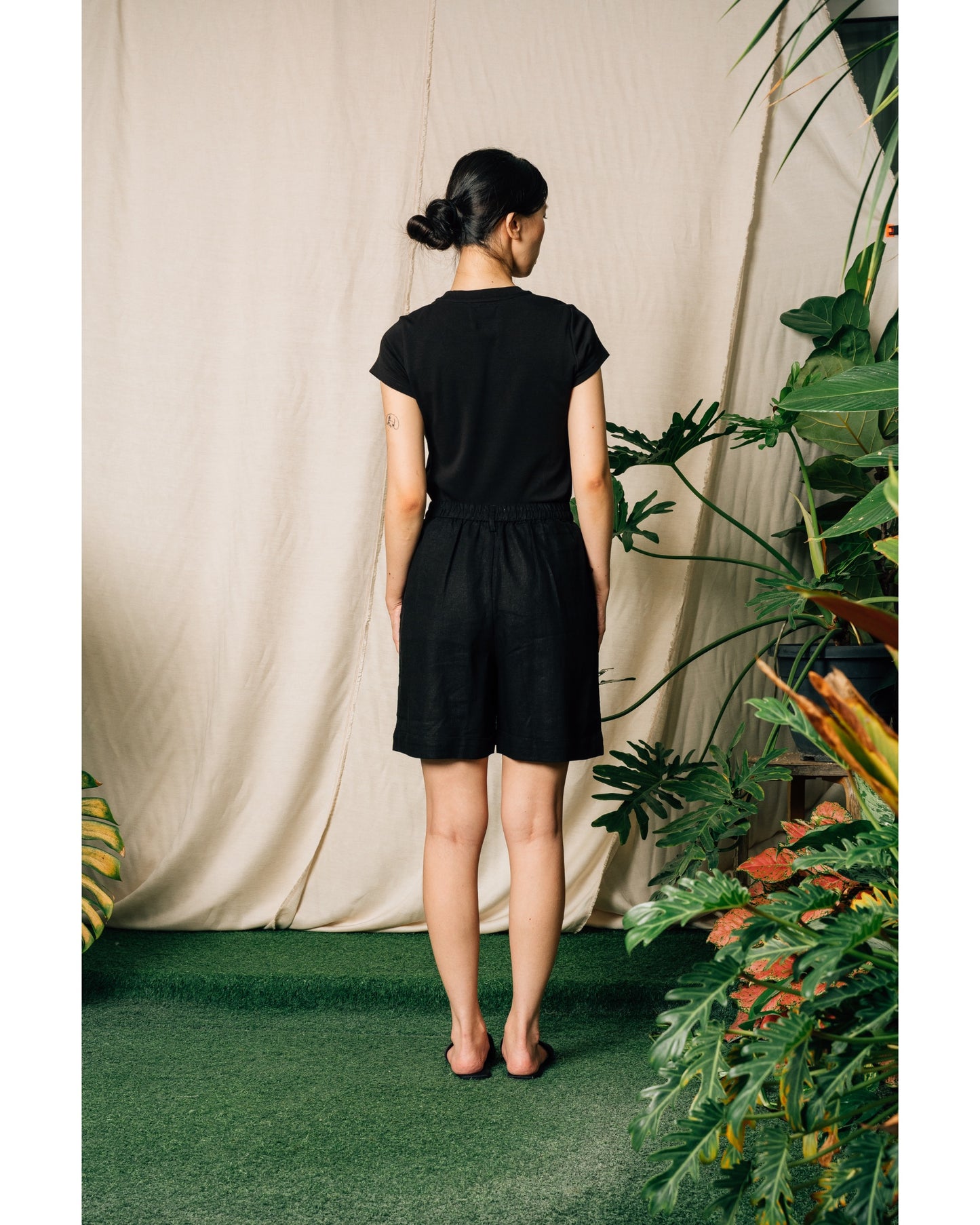 Kiri Shorts in Black